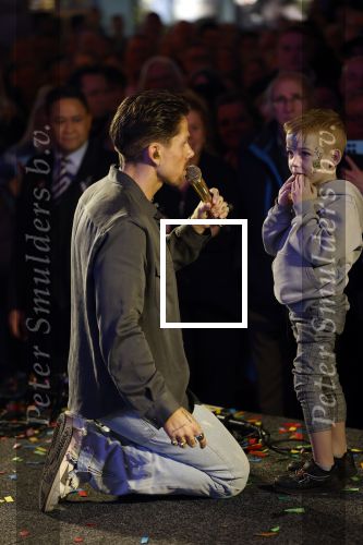 Den Bosch 7 februari 2026
Andre Hazes treedt op het vakatiefestival in de brabanthallen in Den Bosch .
Hij heeft ook samen met Noa een tatoo op zijn hand laten zetten.