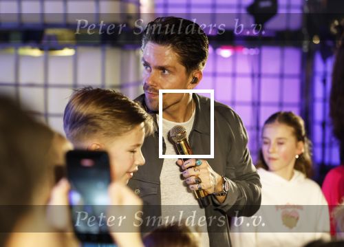 Den Bosch 7 februari 2026
Andre Hazes treedt op het vakatiefestival in de brabanthallen in Den Bosch .
Hij heeft ook samen met Noa een tatoo op zijn hand laten zetten.