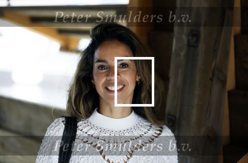 Amsterdam 30 januari 2026
Buiten gewone gezinnen, het nieuwe boek van acteur, columnist en podcastmaker Diego Gonzalez-Clark is vandaag gepresenteerd. Chantal Janzen ontving het eerste boek . Ann Lynn Hamelink