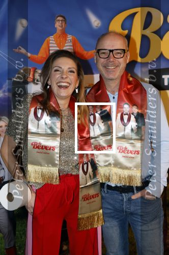 Tilburg 29 januari 2026
Premiere de Bevers in de schouwburg van Tilburg . John de Bever en Kees de Bever geven een voorstelling met oa Bas Muijs Adje v Bavel en Mariska v Kolck. Annemarie Bruning met haar man