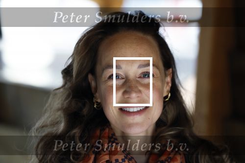 Amsterdam 30 januari 2026
Buiten gewone gezinnen, het nieuwe boek van acteur, columnist en podcastmaker Diego Gonzalez-Clark is vandaag gepresenteerd. Anouk Maas kwam met haar pasgeboren dochtertje