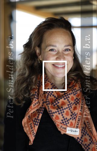 Amsterdam 30 januari 2026
Buiten gewone gezinnen, het nieuwe boek van acteur, columnist en podcastmaker Diego Gonzalez-Clark is vandaag gepresenteerd. Anouk Maas kwam met haar pasgeboren dochtertje