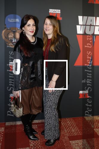 Amsterdam 5 februari 2026
Premiere Vakkenvullers XL in Pathe Noord . 
Antine Algra met een vriendin