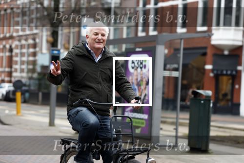 Amsterdam 10 februari 2026
Bob Sikkes op de fiets in Amsterdam zuid