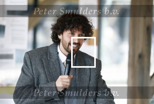 Amsterdam 30 januari 2026
Buiten gewone gezinnen, het nieuwe boek van acteur, columnist en podcastmaker Diego Gonzalez-Clark is vandaag gepresenteerd. Chantal Janzen ontving het eerste boek .
