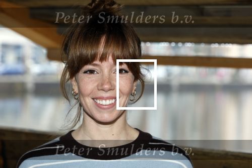 Amsterdam 30 januari 2026
Buiten gewone gezinnen, het nieuwe boek van acteur, columnist en podcastmaker Diego Gonzalez-Clark is vandaag gepresenteerd. Chantal Janzen ontving het eerste boek . Emily v Tongeren
