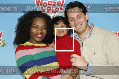 Amsterdam 1 februari 2025
Premiere Woezel en Pip in pathe Noord. Emma Huisman met man en kindje