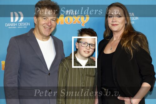 Amsterdam 24 januari 2026
Premiere Miss Molly in Tuschinski met in de cast oa Sarah Bannier (zwanger) en Carice v Houten . Erik van Trommel poseert met partner Mireille en hun zoon