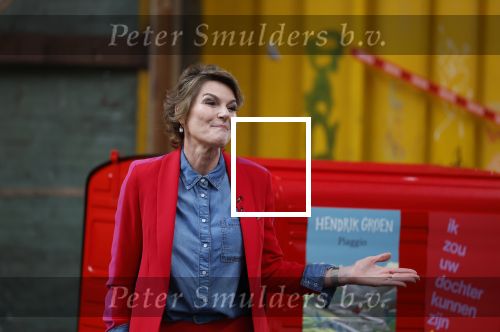 Amsterdam 11 februari 2026
Bekendmaking boekenweekgeschenk auteur 2026 -  Peter de Smet (Hendrik Groen)  en Doortje Smithuijsen ( ik zou uw dochter kunnen zijn) . Eveline Aendekerk stelde ze voor .
