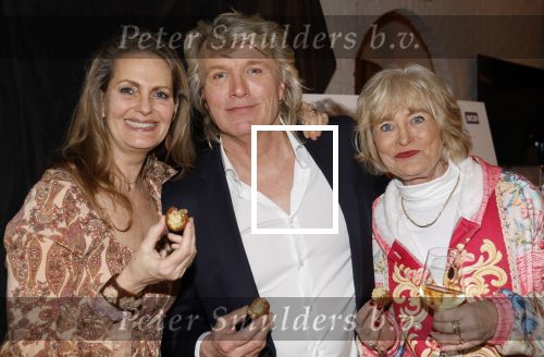 Breukelen, 11 Februari 2026
Ria Valk 85 jaar
Hans Klok met Monique de Keulenaar en Vivian Boelen