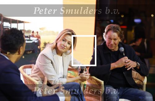 Den Bosch 7 februari 2026
Hans Kraay en zijn vrouw Sofie Kraay op het vakantiefestival in de brabanthallen in Den Bosch .
Khalid Kasem interviewde ze in de stand van D Reizen waar ze commercials voor opgenomen hebben