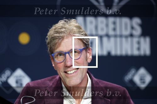 Hilversum 19 februari 2026
Rick van Velthuysen, Bas Westerweel, Hans Schiffers en Mirjam Verhoef tijdens de viering van het 80-jarig jubileum van Arbeidsvitaminen. Het langstlopende nationale radioprogramma viert dit met een live-uitzending vanuit de Vioolkist in Hilversum
