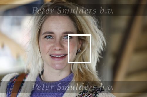 Amsterdam 30 januari 2026
Buiten gewone gezinnen, het nieuwe boek van acteur, columnist en podcastmaker Diego Gonzalez-Clark is vandaag gepresenteerd. Chantal Janzen ontving het eerste boek . Janouk Kelderman