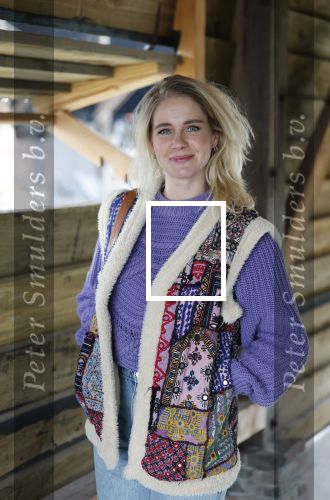 Amsterdam 30 januari 2026
Buiten gewone gezinnen, het nieuwe boek van acteur, columnist en podcastmaker Diego Gonzalez-Clark is vandaag gepresenteerd. Chantal Janzen ontving het eerste boek . Janouk Kelderman