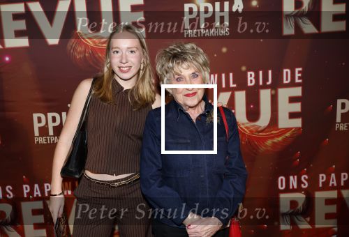 Amsterdam 26 januari 2026
Premiere ons pap wil bij de revue in het deLaMar theater . Jenny Arean