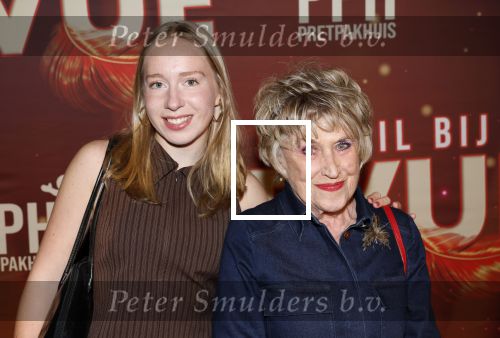 Amsterdam 26 januari 2026
Premiere ons pap wil bij de revue in het deLaMar theater . Jenny Arean