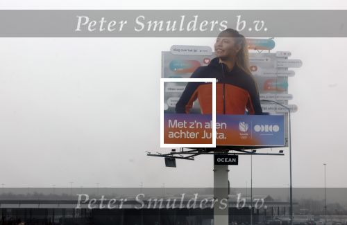 Amsterdam Schiphol 10 februari 2026
Abri Jutta Leerdam in de mist bij schiphol