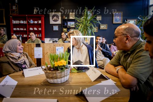 Rotterdam, 25 bFebruari 2026
Koningin Maxima bezoekt Gemeenschapscentrum Bloemhof om te praten over financiele Gezondheid
Maxima is erevoorzitter van de stichting Financiele Gezondheid Nederland
