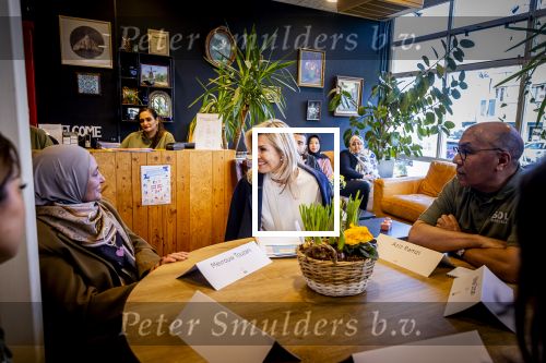 Rotterdam, 25 bFebruari 2026
Koningin Maxima bezoekt Gemeenschapscentrum Bloemhof om te praten over financiele Gezondheid
Maxima is erevoorzitter van de stichting Financiele Gezondheid Nederland