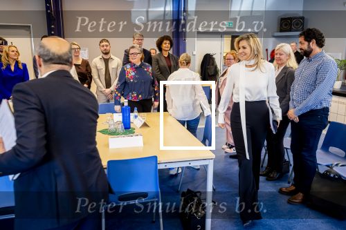 Rotterdam, 25 bFebruari 2026
Koningin Maxima bezoekt Gemeenschapscentrum Bloemhof om te praten over financiele Gezondheid
Maxima is erevoorzitter van de stichting Financiele Gezondheid Nederland