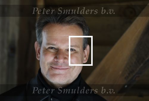 Amsterdam 30 januari 2026
Buiten gewone gezinnen, het nieuwe boek van acteur, columnist en podcastmaker Diego Gonzalez-Clark is vandaag gepresenteerd. Chantal Janzen ontving het eerste boek . Leco v Zadelhoff