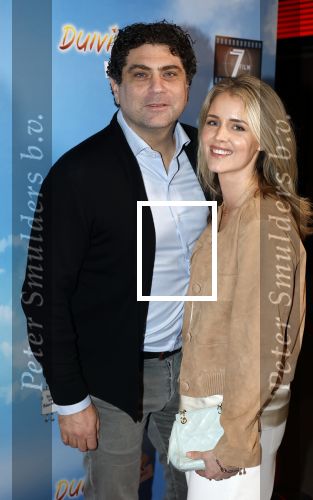Amsterdam 31 januari 2026
Premiere Duivinder in het VUE  theater .  Liza Sips kwam met haar man en kinderen
