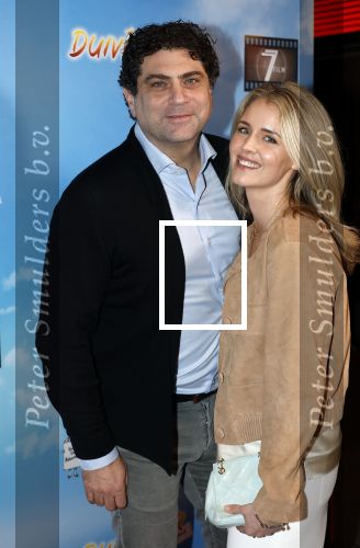 Amsterdam 31 januari 2026
Premiere Duivinder in het VUE  theater .  Liza Sips kwam met haar man en kinderen