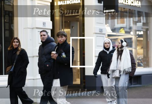 Amsterdam 16 februari 2026
Maher Carizzo ( Ajax en Argentinie) met zijn familie op de pc hooftstraat .