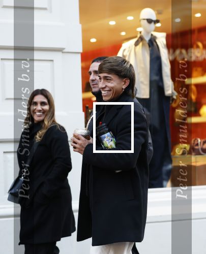 Amsterdam 16 februari 2026
Maher Carizzo ( Ajax en Argentinie) met zijn familie op de pc hooftstraat .