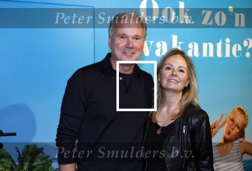 Den Bosch 7 februari 2026
De Hanslers , Monique Hansler Peter Hansler Mike Hansler en zijn vriendin op het vakantiefestival in de brabanthallen in Den Bosch . Khalid Kasem intervieuwde hen in de stand van Prijsvrij.
Marc v Deursen met zijn vrouw
