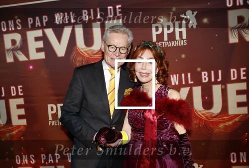 Amsterdam 26 januari 2026
Premiere ons pap wil bij de revue in het deLaMar theater . marijke Helwegen heeft een gebroken arm en zit in het gips
