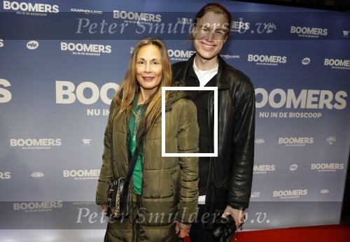 Amsterdam 16 februari 2026
Premiere Boomers met oa Huub Stapel Jennifer Hofman ( zwanger) Renee Fokker Johanna Ter Steege Hans Kesting Serge Henri Valcke ea  in Tuschinski . marion Bloem met partner