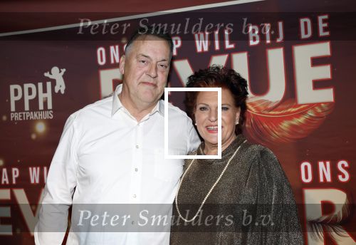 Amsterdam 26 januari 2026
Premiere ons pap wil bij de revue in het deLaMar theater . marjolein Touw met partner
