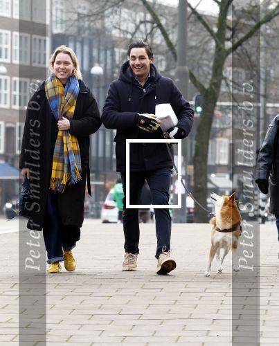 Amsterdam 31 januari 2026
Mark Baanders met zijn hond en een vriendin op straat in Amsterdam zuid .