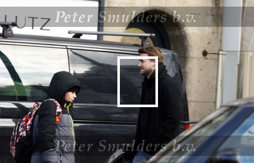 Amsterdam 16 februari 2026
Matthijs de Li9gt eerst alleen in Amsterdam zuid en half uur laten met de moeder van zijn vrouw Annekee Molenaar . Ze liepen samen het vondelpark in .