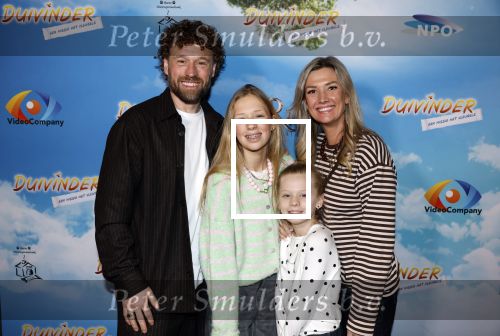 Amsterdam 31 januari 2026
Premiere Duivinder in het VUE  theater . Meester Jesper kwam met vrouw en kinderen