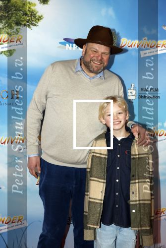 Amsterdam 31 januari 2026
Premiere Duivinder in het VUE  theater .  Menno Kohler met zoon