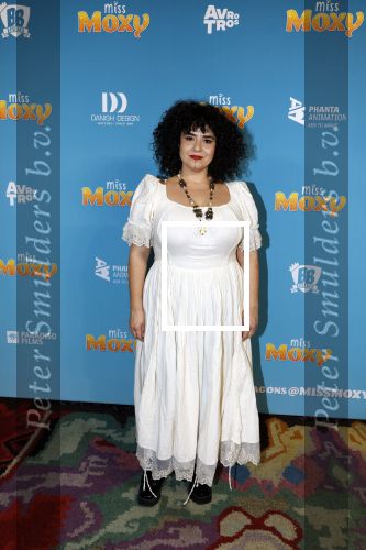 Amsterdam 24 januari 2026
Premiere Miss Molly in Tuschinski met in de cast oa Sarah Bannier (zwanger) en Carice v Houten . Meral Polat kwam met een nichtje