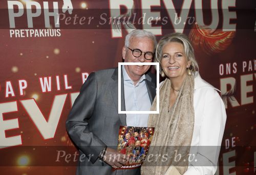 Amsterdam 26 januari 2026
Premiere ons pap wil bij de revue in het deLaMar theater . Merlin Melles met haar broer