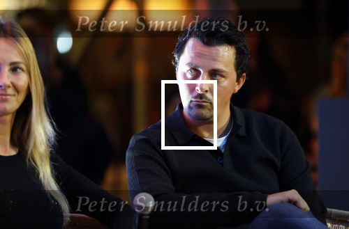 Den Bosch 7 februari 2026
De Hanslers , Monique Hansler Peter Hansler Mike Hansler en zijn vriendin op het vakantiefestival in de brabanthallen in Den Bosch . Khalid Kasem intervieuwde hen in de stand van Prijsvrij.