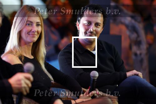 Den Bosch 7 februari 2026
De Hanslers , Monique Hansler Peter Hansler Mike Hansler en zijn vriendin op het vakantiefestival in de brabanthallen in Den Bosch . Khalid Kasem intervieuwde hen in de stand van Prijsvrij.