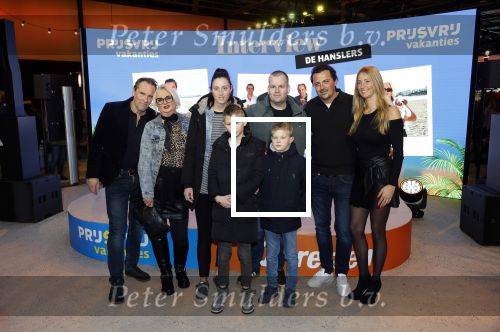 Den Bosch 7 februari 2026
De Hanslers , Monique Hansler Peter Hansler Mike Hansler en zijn vriendin op het vakantiefestival in de brabanthallen in Den Bosch . Khalid Kasem intervieuwde hen in de stand van Prijsvrij.