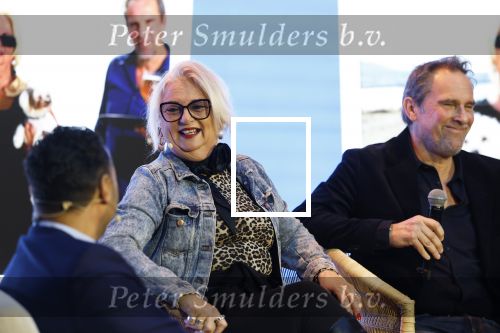 Den Bosch 7 februari 2026
De Hanslers , Monique Hansler Peter Hansler Mike Hansler en zijn vriendin op het vakantiefestival in de brabanthallen in Den Bosch . Khalid Kasem intervieuwde hen in de stand van Prijsvrij.