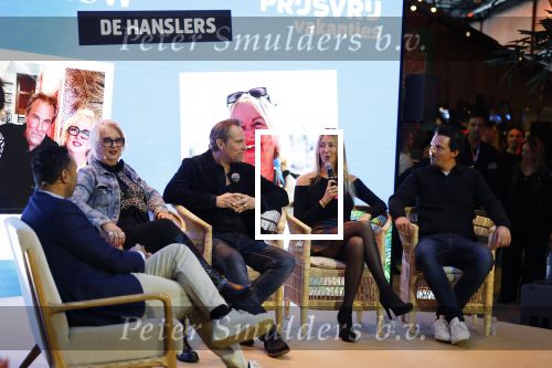 Den Bosch 7 februari 2026
De Hanslers , Monique Hansler Peter Hansler Mike Hansler en zijn vriendin op het vakantiefestival in de brabanthallen in Den Bosch . Khalid Kasem intervieuwde hen in de stand van Prijsvrij.