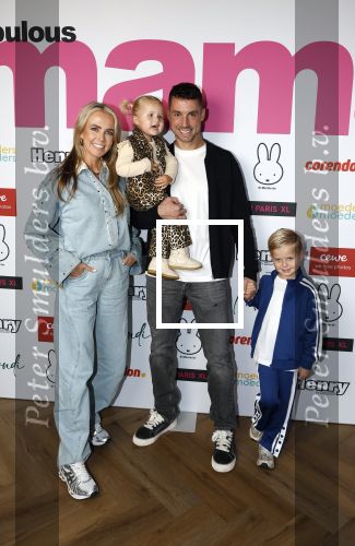 Badhoevedorp 11 februari 2026
Fabulous mama of the year in het Corendon Hotel. Monique Smit kwam met haar man en kinderen