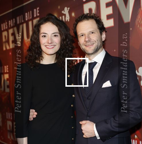Amsterdam 26 januari 2026
Premiere ons pap wil bij de revue in het deLaMar theater . Nandi v Beurden met partner