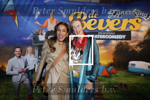 Tilburg 29 januari 2026
Premiere de Bevers in de schouwburg van Tilburg . John de Bever en Kees de Bever geven een voorstelling met oa Bas Muijs Adje v Bavel en Mariska v Kolck. Patty Brard en Annemarie Jorritsma