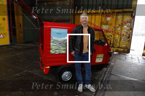 Amsterdam 11 februari 2026
Bekendmaking boekenweekgeschenk auteur 2026 -  Peter de Smet (Hendrik Groen)  en Doortje Smithuijsen ( ik zou uw dochter kunnen zijn) . Eveline Aendekerk stelde ze voor .