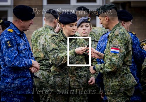 Ermelo 23 januari 2026
Prinses Amalia heeft haar  militaire opleiding afgerond en is bevorderd tot korporaal . Ze krijgt haar Baret .
Koningin Maxima was aanwezig en was hel erg trots