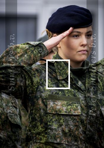 Ermelo 23 januari 2026
Prinses Amalia heeft haar  militaire opleiding afgerond en is bevorderd tot korporaal . Ze krijgt haar Baret .
Koningin Maxima was aanwezig en was hel erg trots